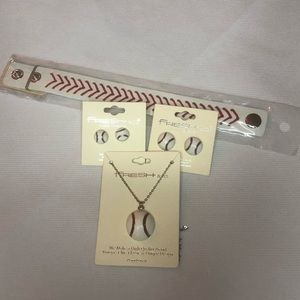 Baseball Mom Exclusive Accessory Kit